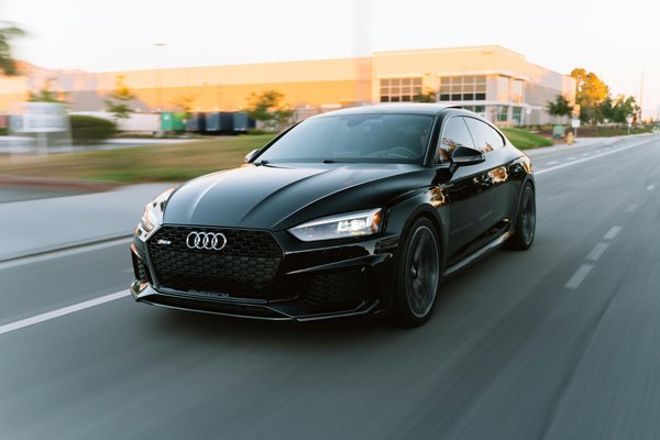 How Can We Encourage a Healthy Lifestyle Among the Youth in the UK?